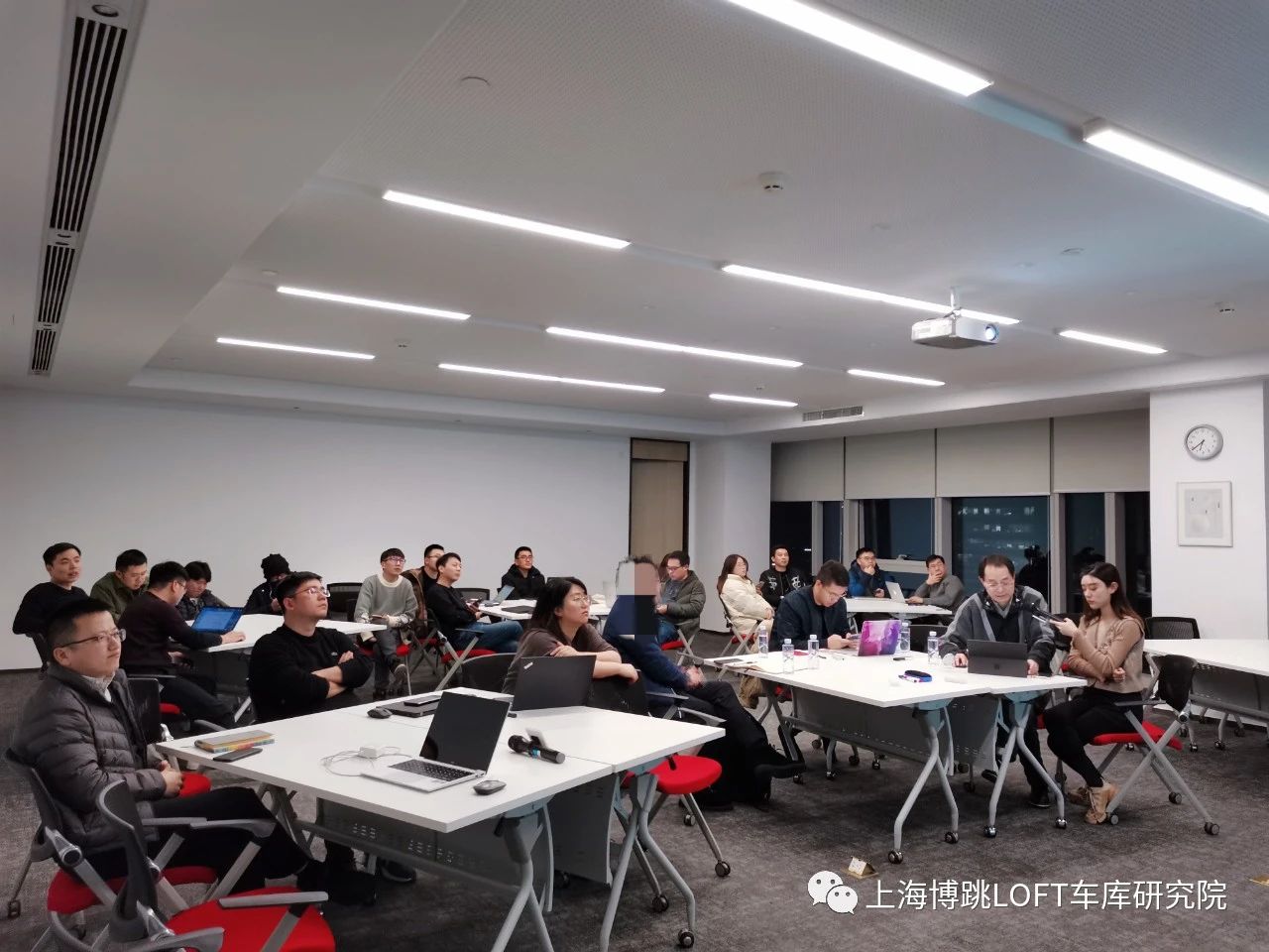 衡阳杭州LOFT车库专题会